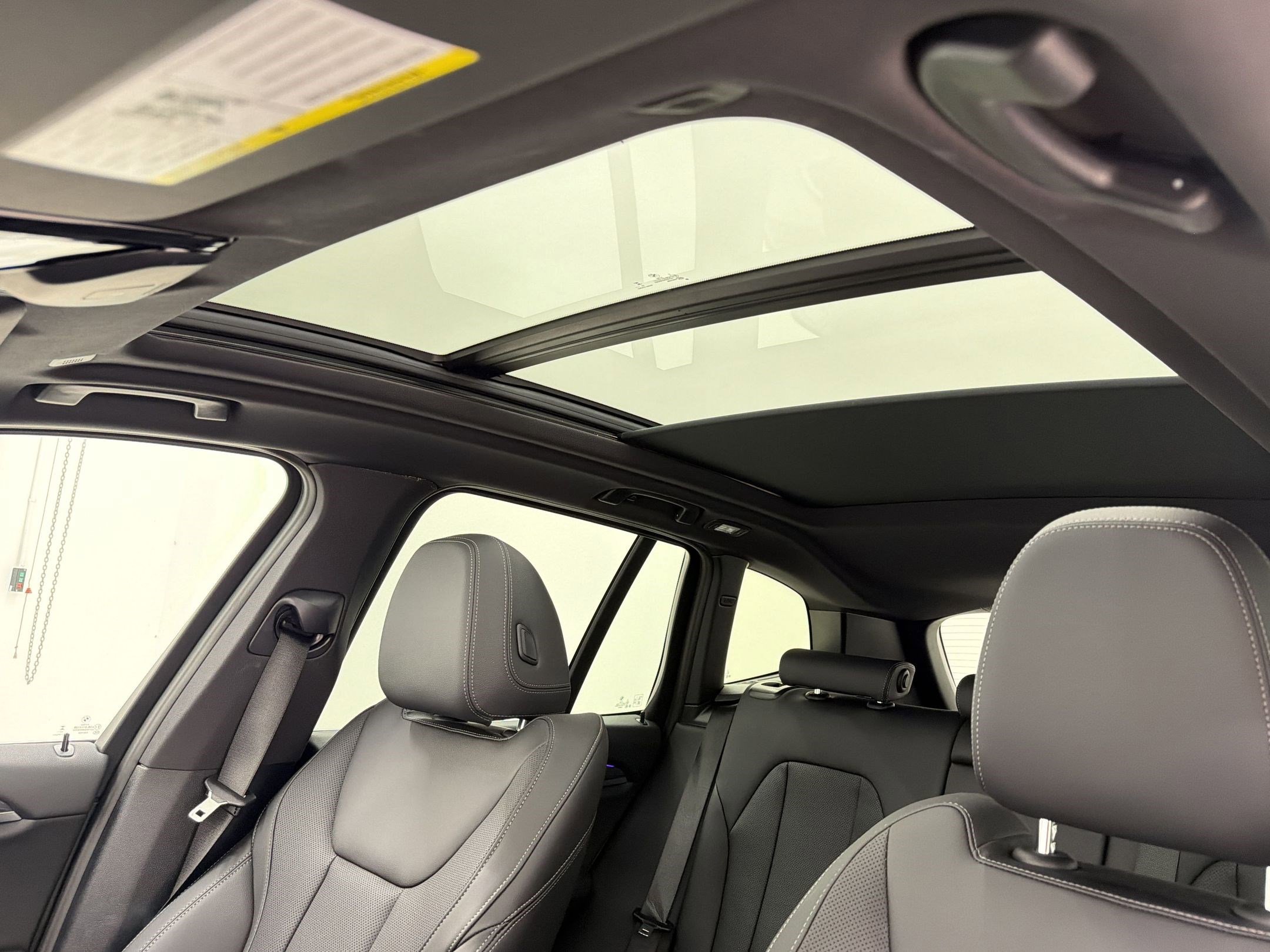 Certified 2024 BMW X3 xDrive30i w/ Convenience Package image 15