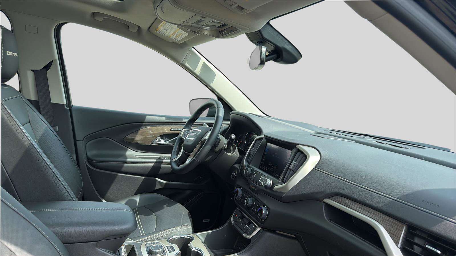 Used 2023 GMC Terrain Denali w/ Black Diamond Edition AWD/4WD image 24