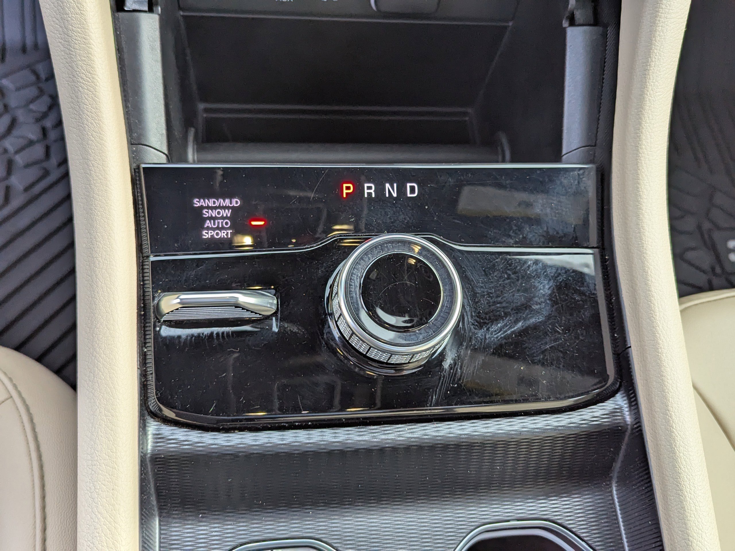 Certified 2024 Jeep Grand Cherokee L Limited image 28