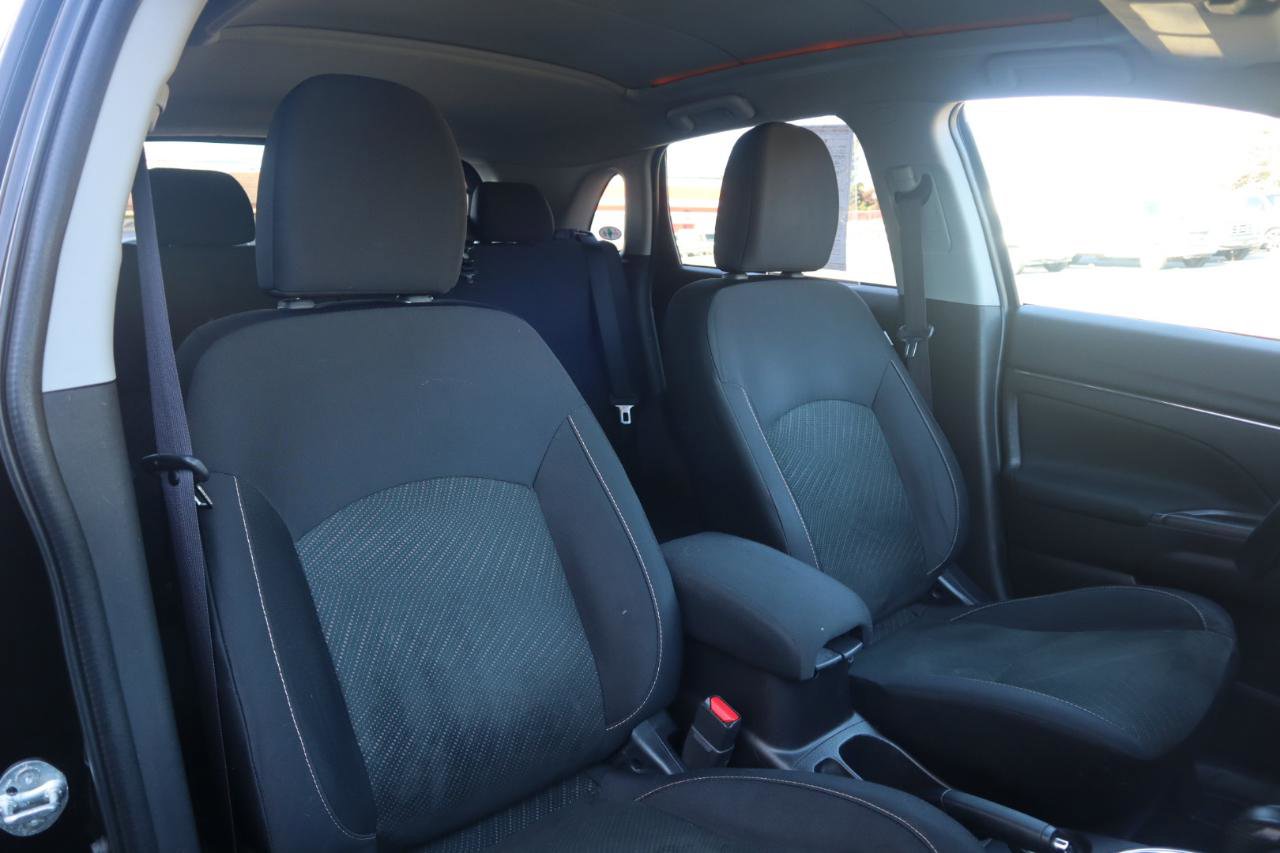 Used 2015 Mitsubishi Outlander Sport SE image 36