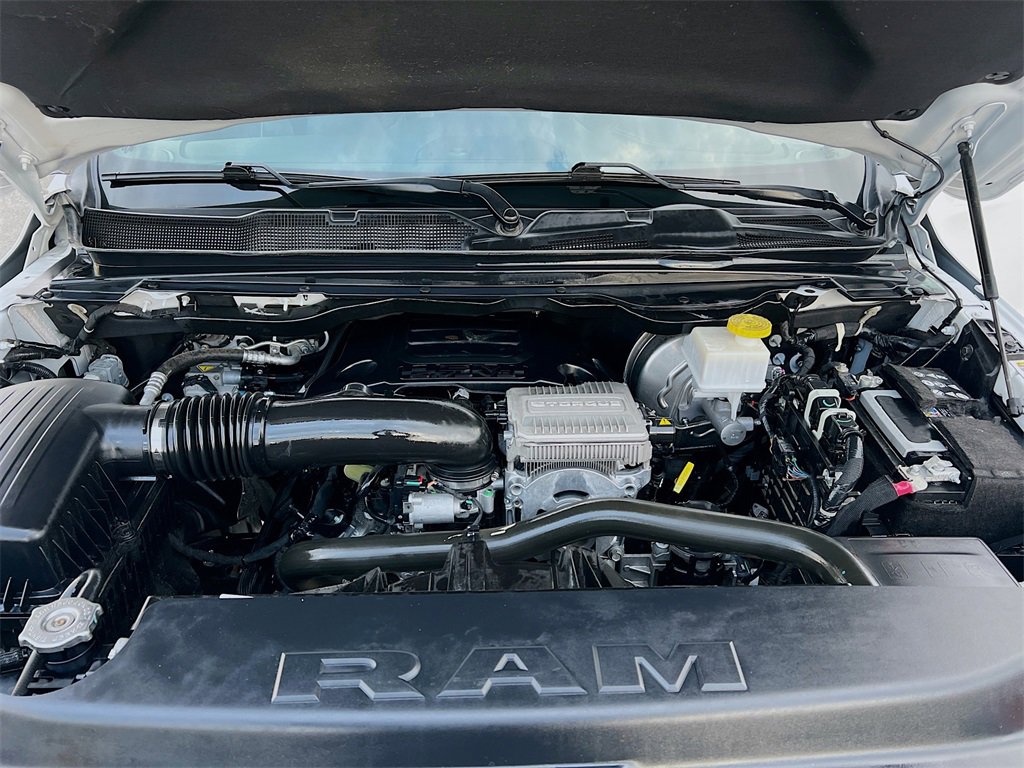 Used 2024 RAM 1500 Laramie image 30