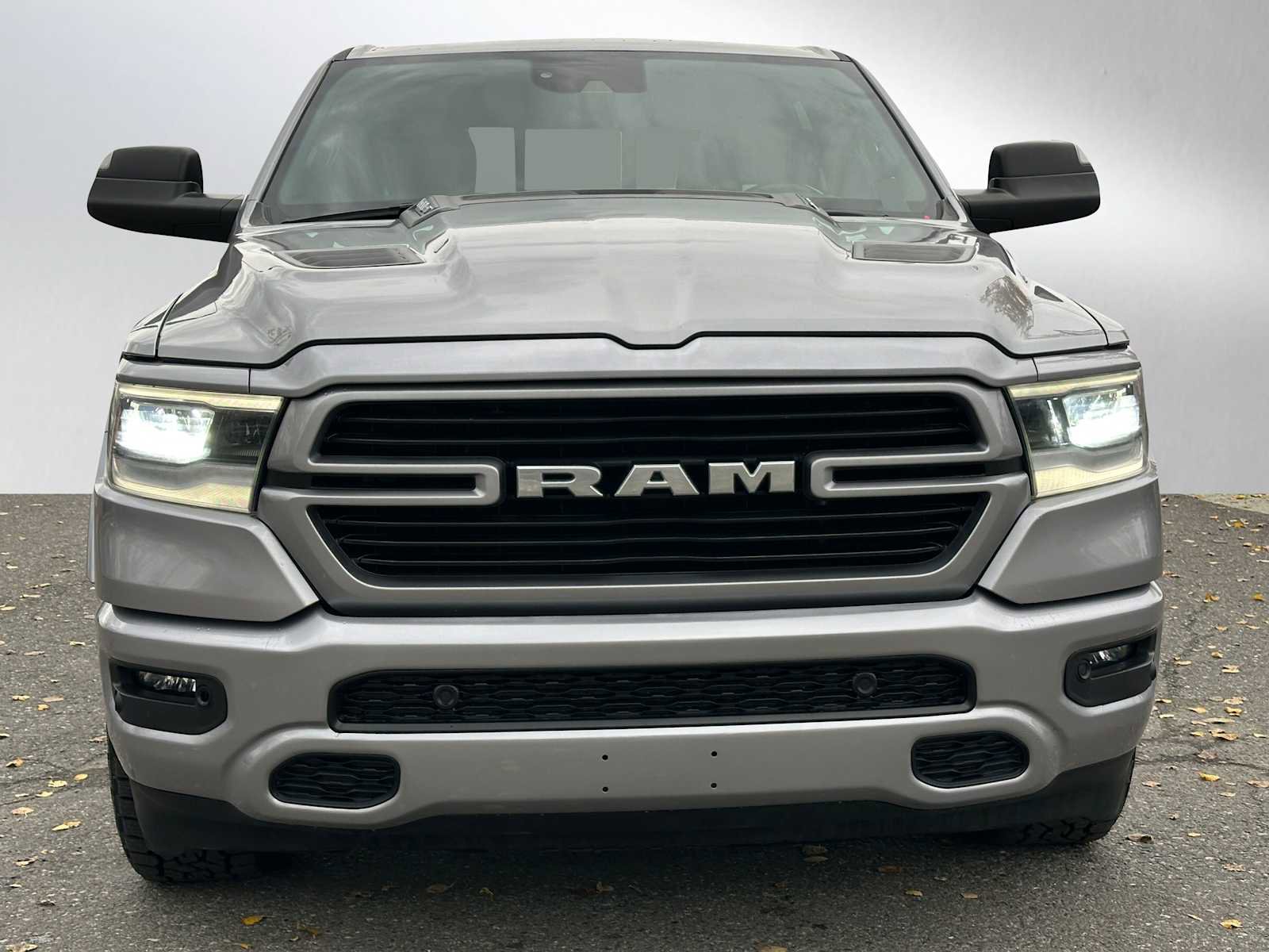 Used 2022 RAM 1500 Laramie w/ Sport Appearance Package image 8