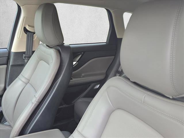 Used 2024 Lincoln Corsair Grand Touring AWD/4WD image 16