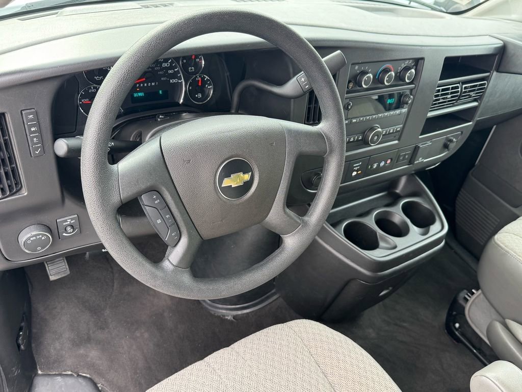 Used 2024 Chevrolet Express 3500 LT w/ LT Preferred Equipment Group RWD image 14