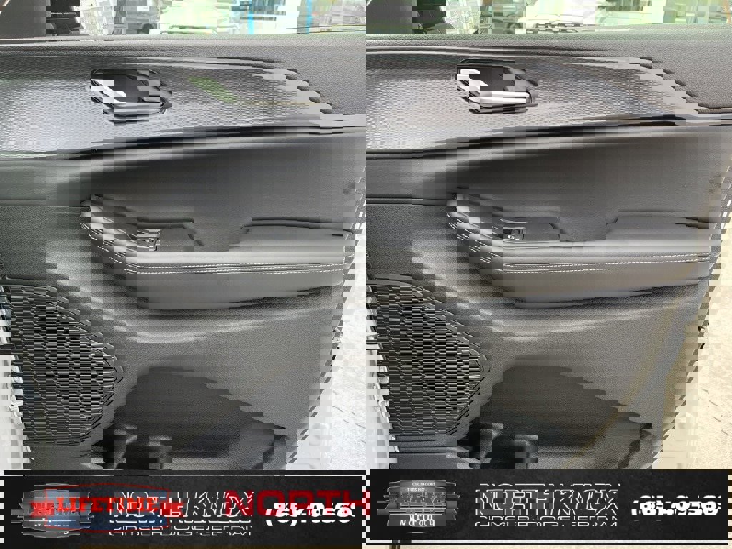 New 2025 Jeep Grand Cherokee L Altitude image 31