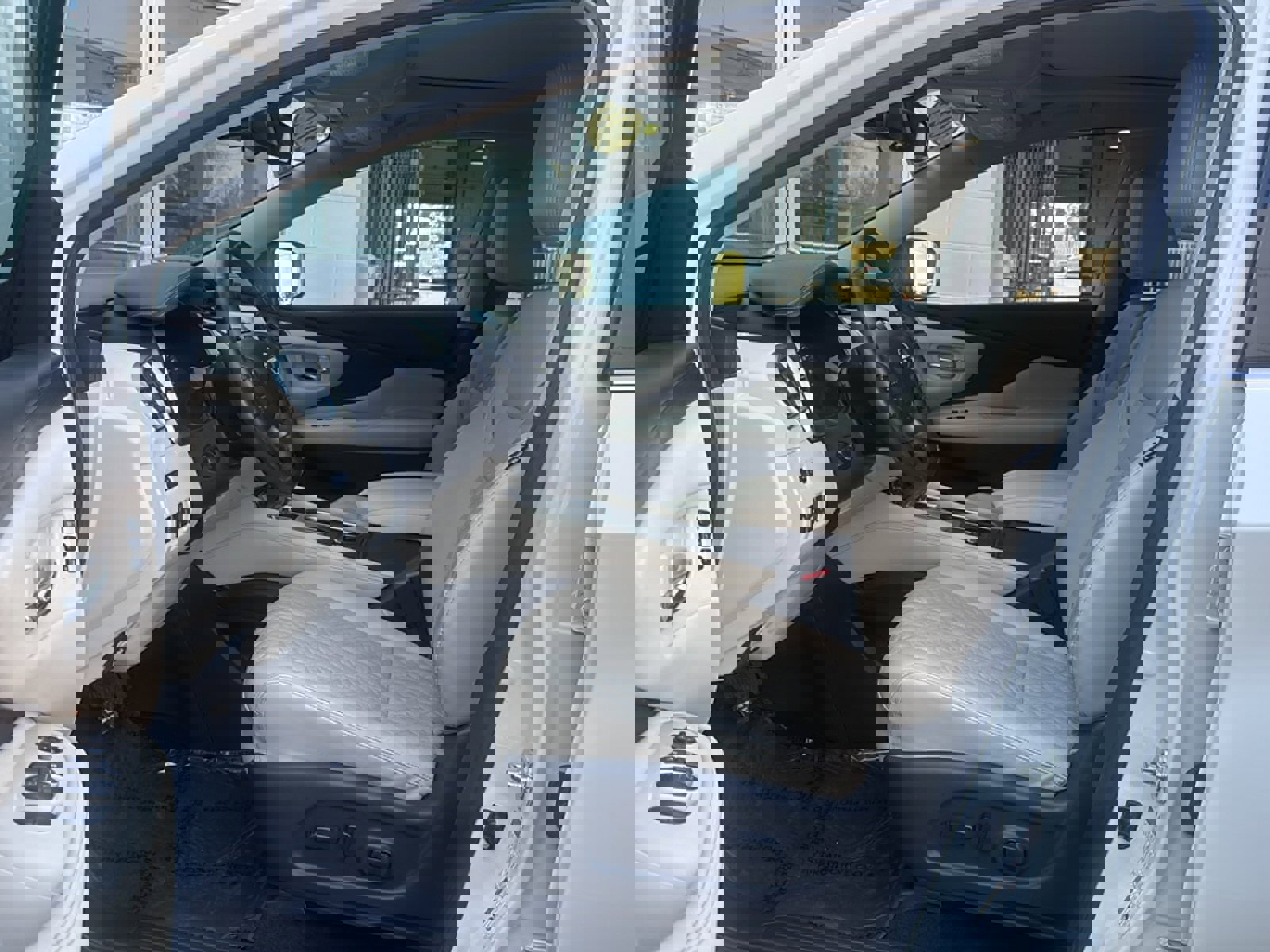 Used 2023 Nissan Murano Platinum w/ Cargo Package image 12