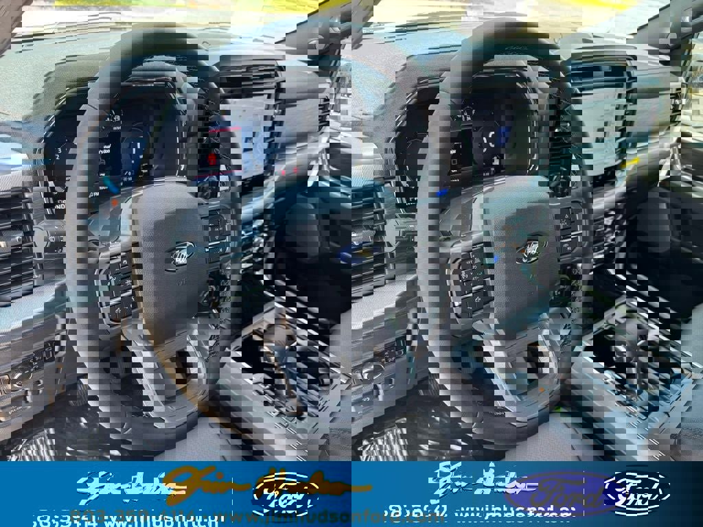 New 2025 Ford F150 Lariat w/ Equipment Group 501A Mid image 14