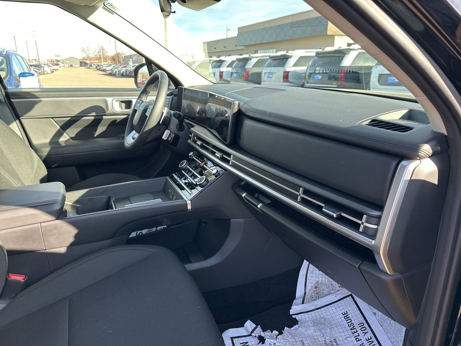 Used 2025 Hyundai Santa Fe SE image 35