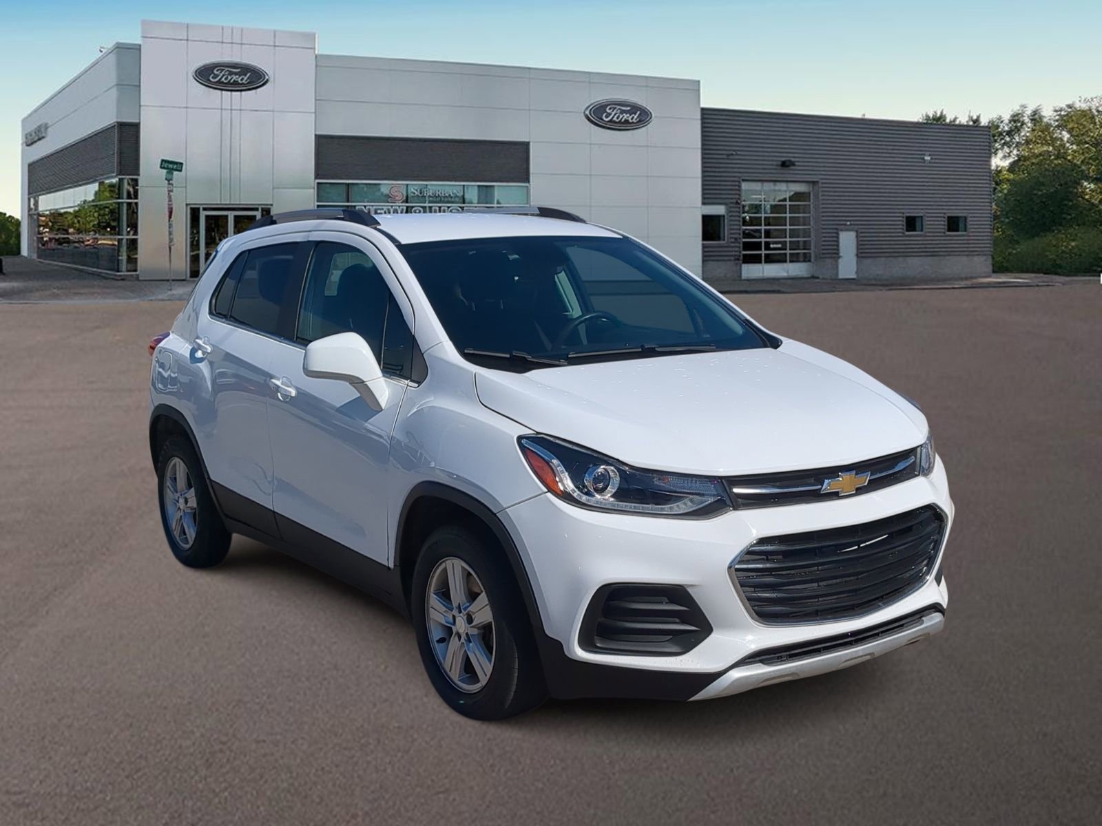 Used 2020 Chevrolet Trax LT image 2