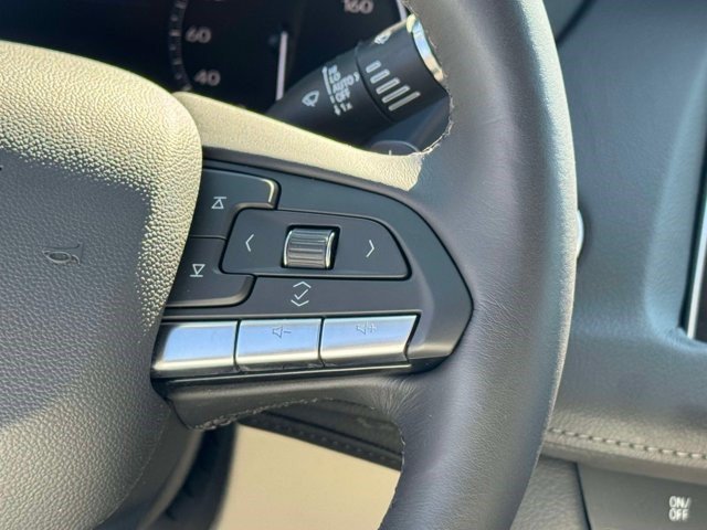 Certified 2023 Cadillac XT4 Premium Luxury w/ LPO, ONYX Package AWD/4WD image 8