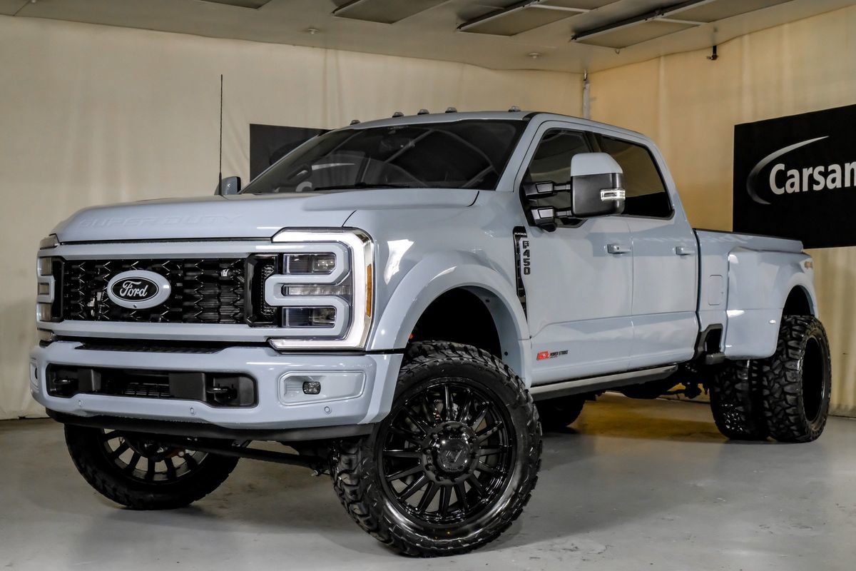 Used 2026 Ford F450 Platinum image 4