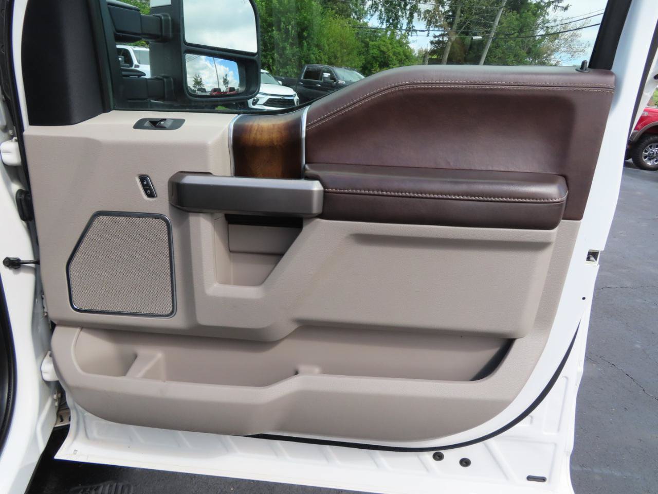 Used 2018 Ford F350 Limited AWD/4WD image 50
