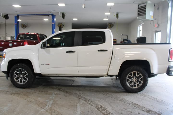 Used 2022 GMC Canyon AT4 w/ Trailering Package AWD/4WD image 7