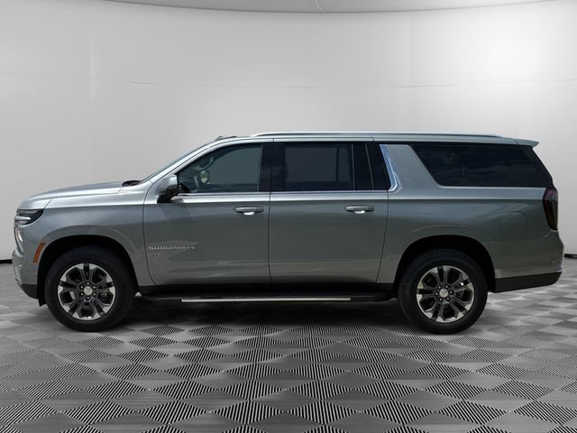 New 2026 Chevrolet Suburban LT w/ Comfort Package AWD/4WD image 2