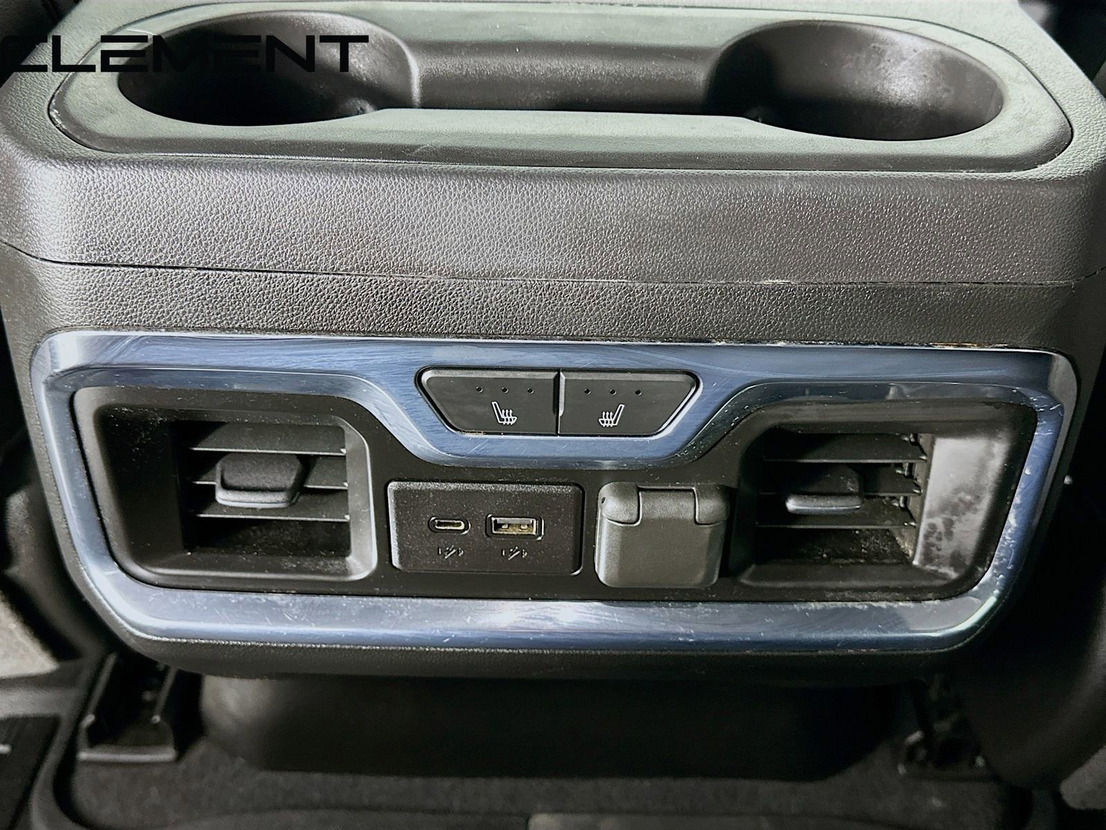 Used 2020 GMC Sierra 1500 AT4 image 32