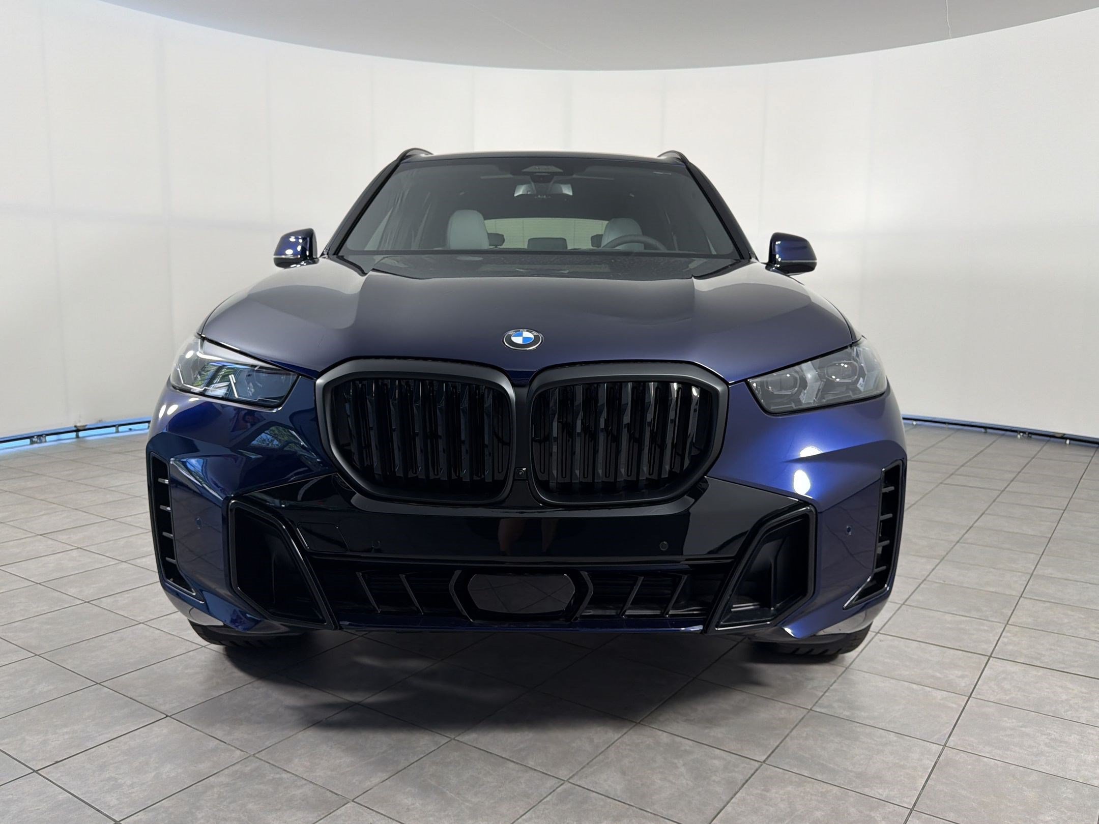 New 2026 BMW X5 sDrive40i w/ M Sport Package RWD image 6