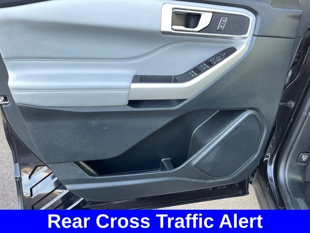 Used 2023 Ford Explorer XLT w/ Equipment Group 202A image 10