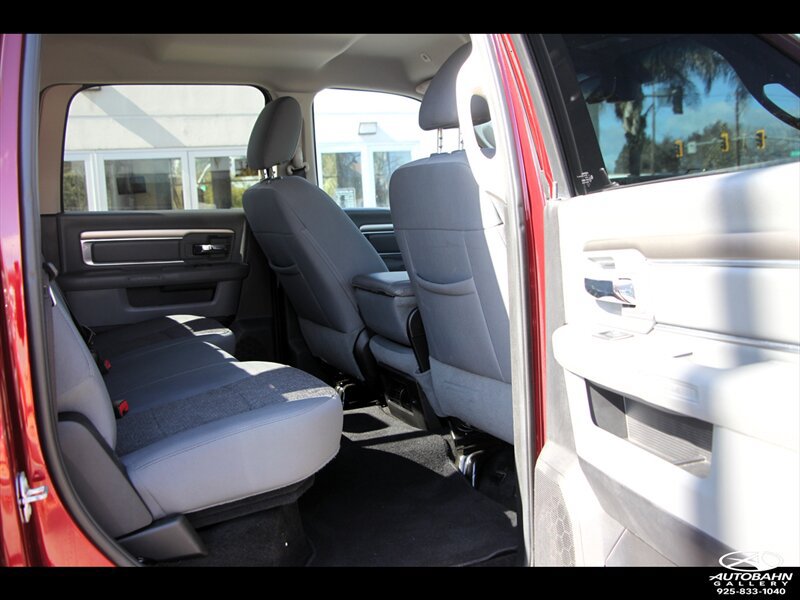 Used 2017 RAM 2500 SLT w/ Luxury Group RWD image 34