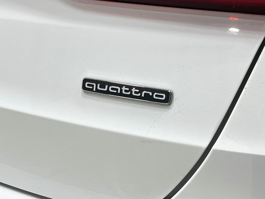 Used 2020 Audi Q3 2.0T Premium image 39