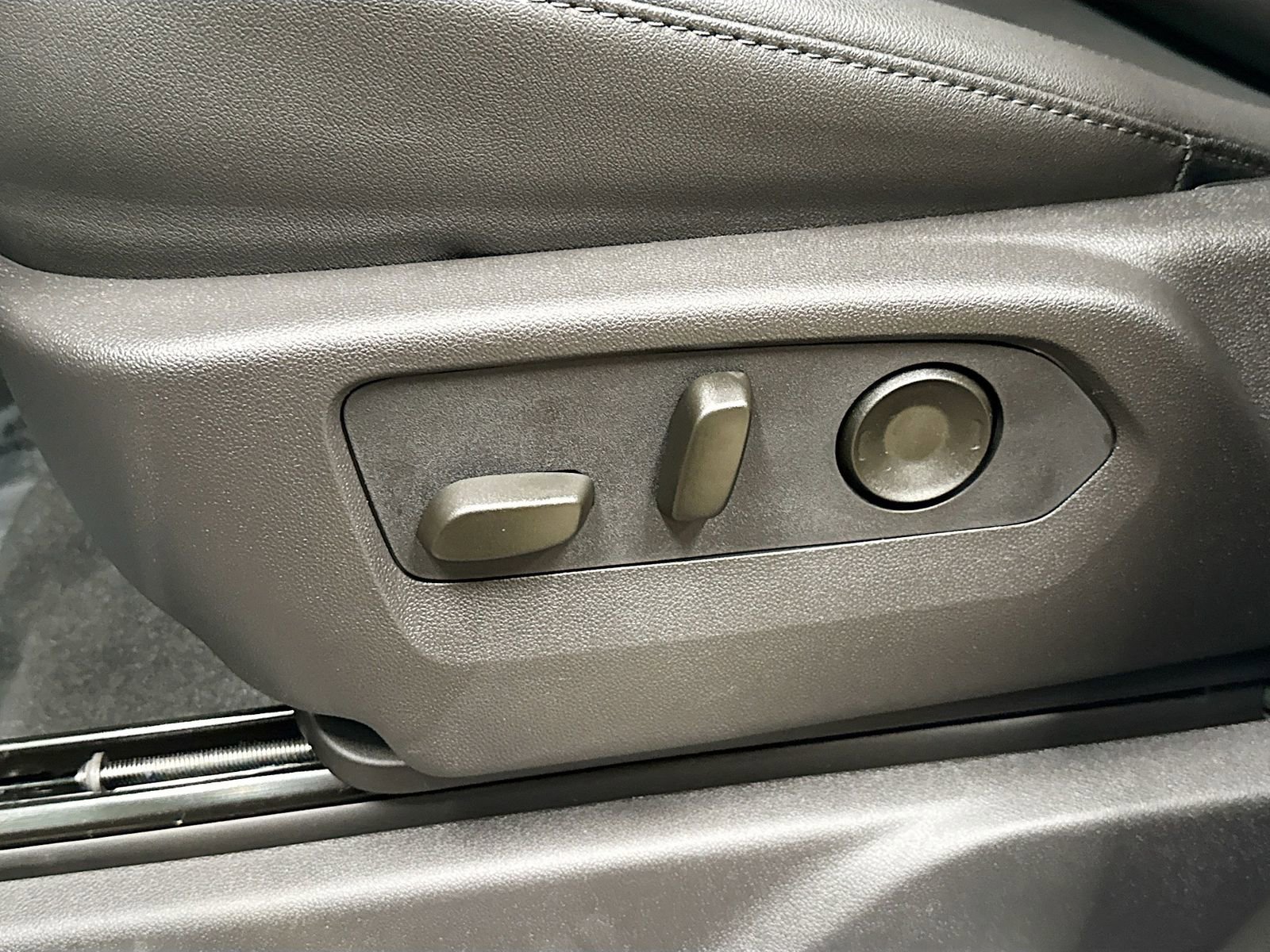 New 2026 Chevrolet Silverado 3500 LTZ w/ LTZ Plus Package image 25