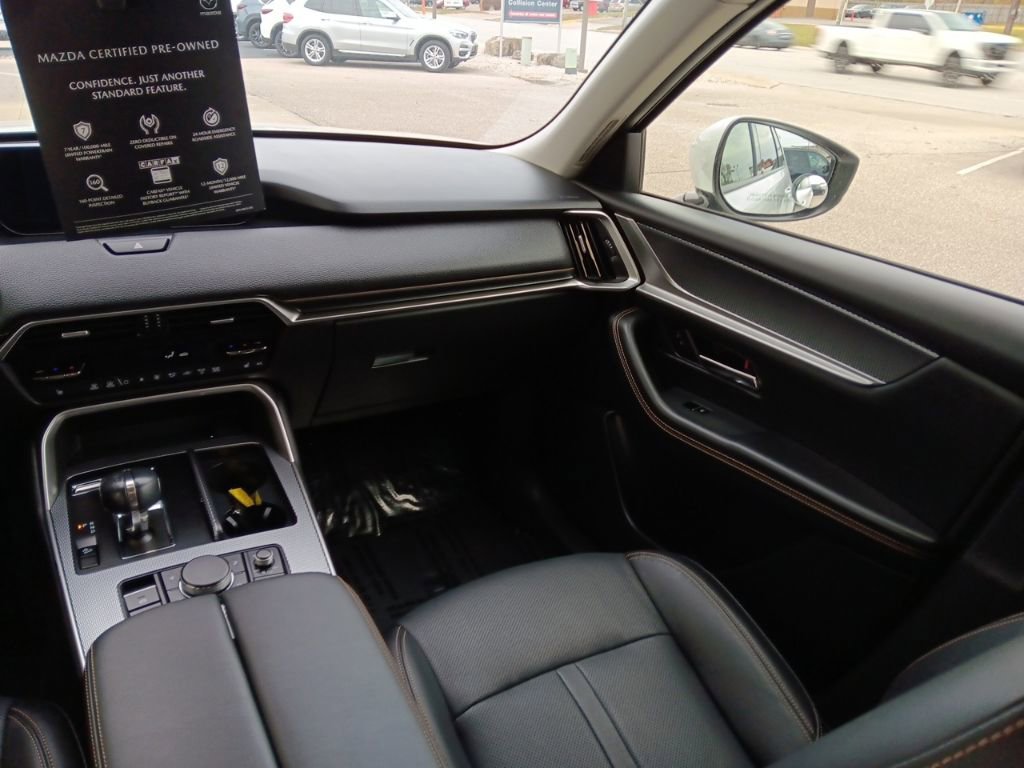 Certified 2024 MAZDA CX-90 3.3 Turbo w/ Preferred Plus image 13