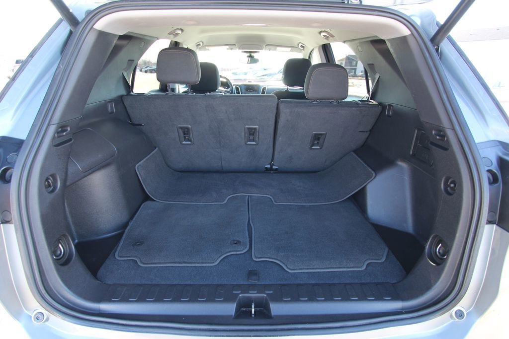 Used 2024 Chevrolet Equinox LT image 12