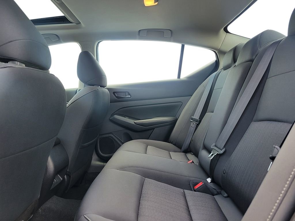 New 2025 Nissan Altima 2.5 SV w/ SV Special Edition Package image 16