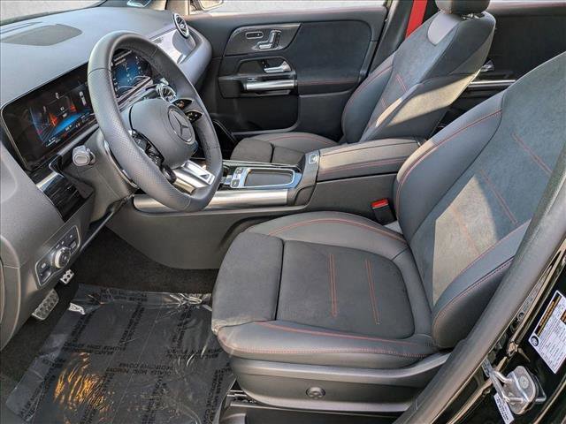 Used 2025 Mercedes-Benz GLA 35 AMG 4MATIC image 16