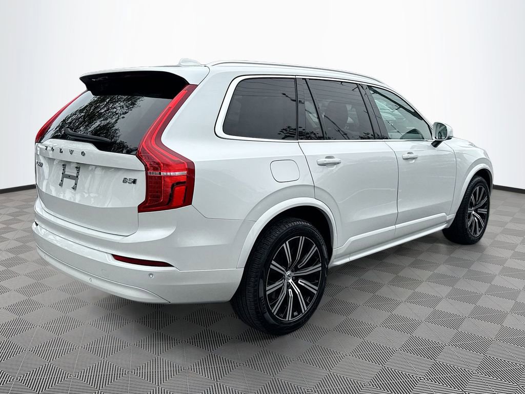 Used 2023 Volvo XC90 B5 Core w/ Protection Package AWD/4WD image 6