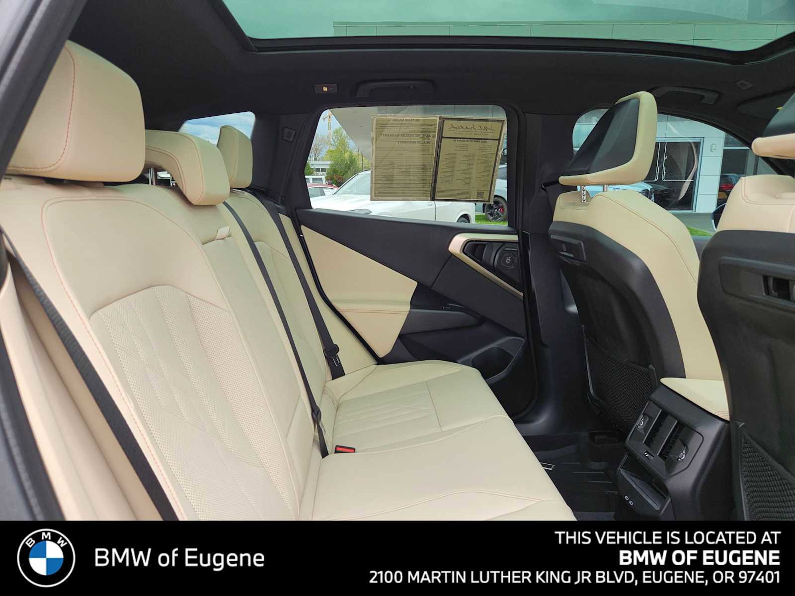 Used 2025 BMW X3 xDrive30i w/ Premium Package AWD/4WD image 15