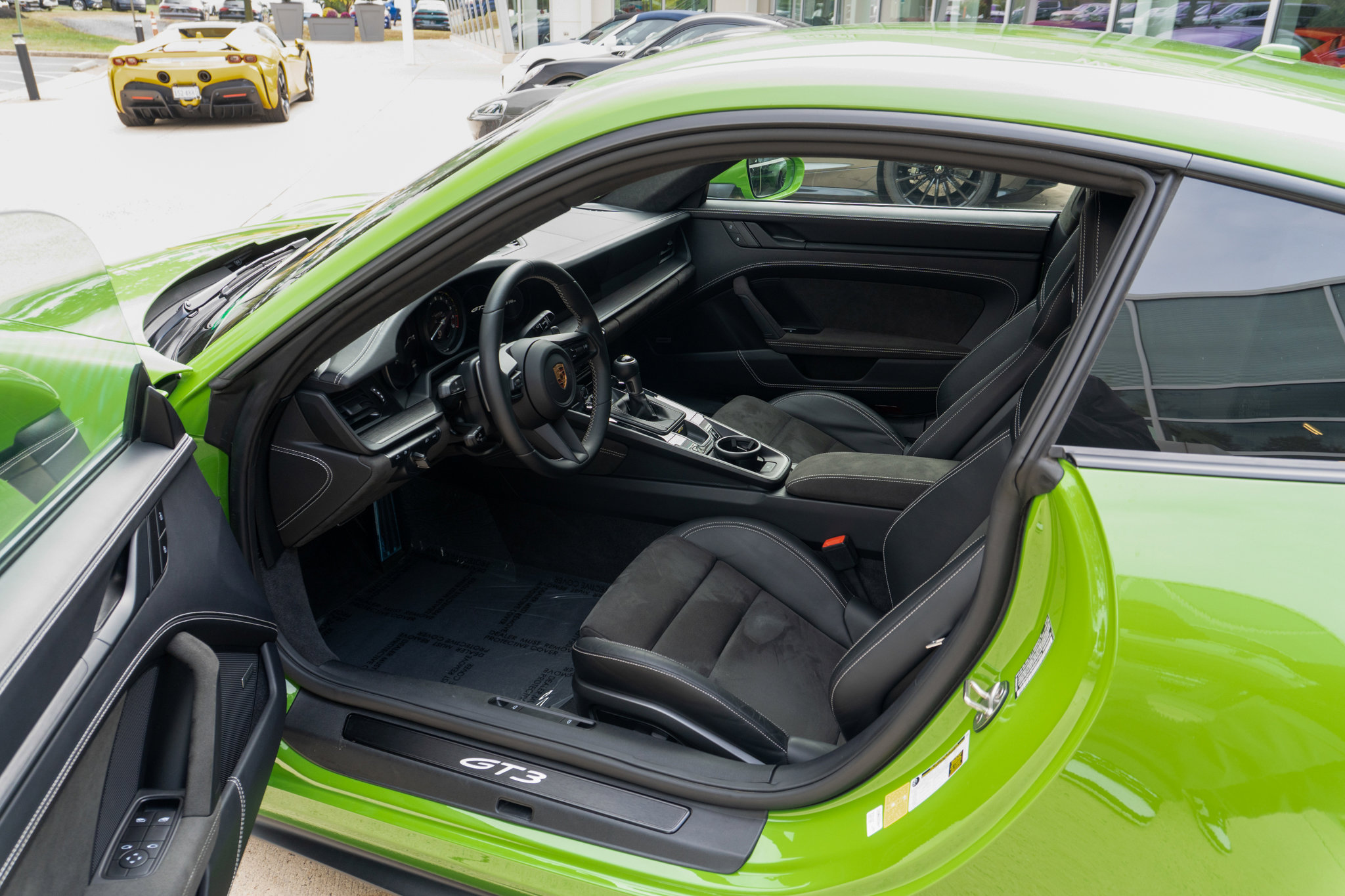 Used 2022 Porsche 911 GT3 image 10