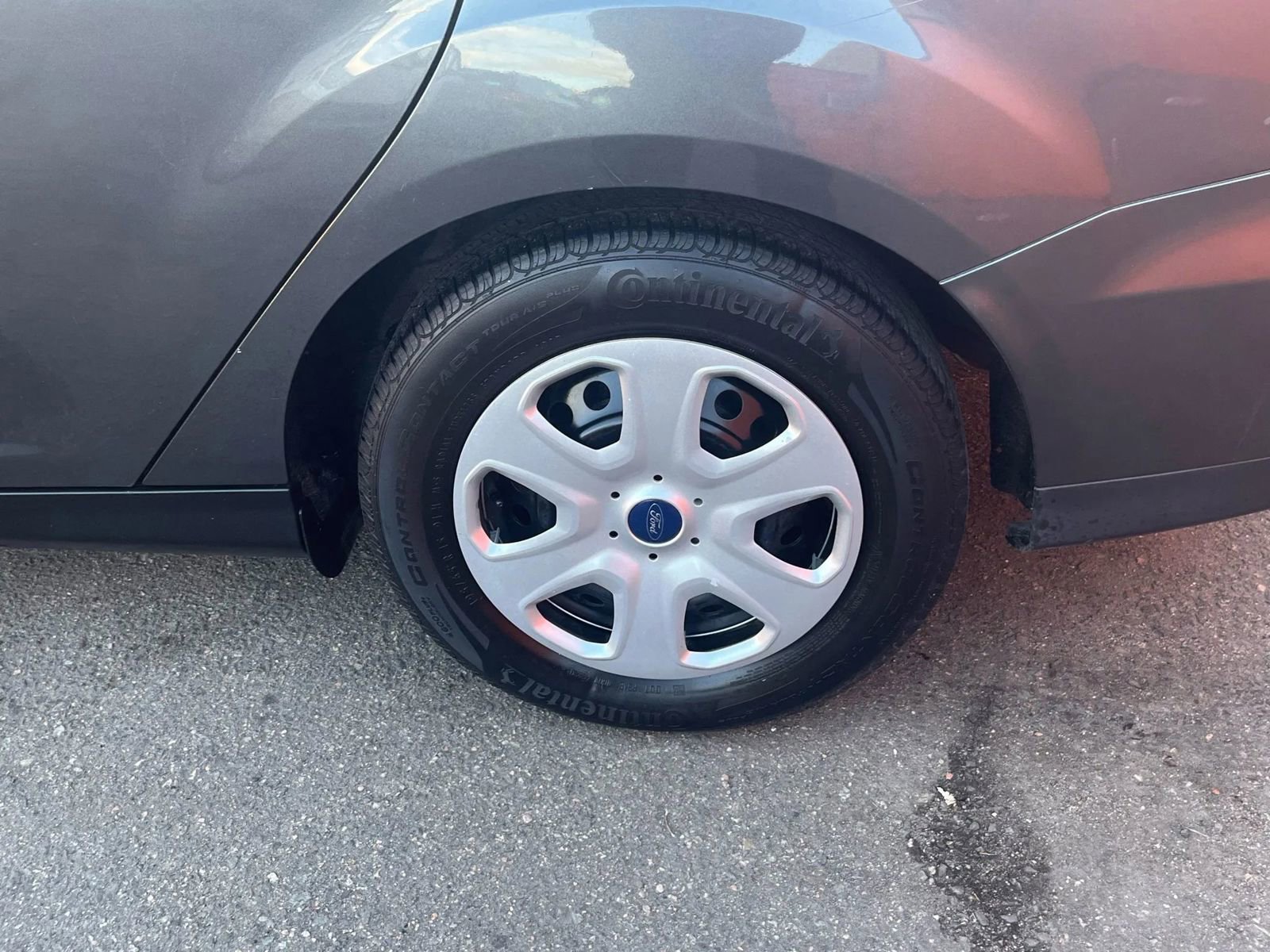 Used 2018 Ford Focus S image 10