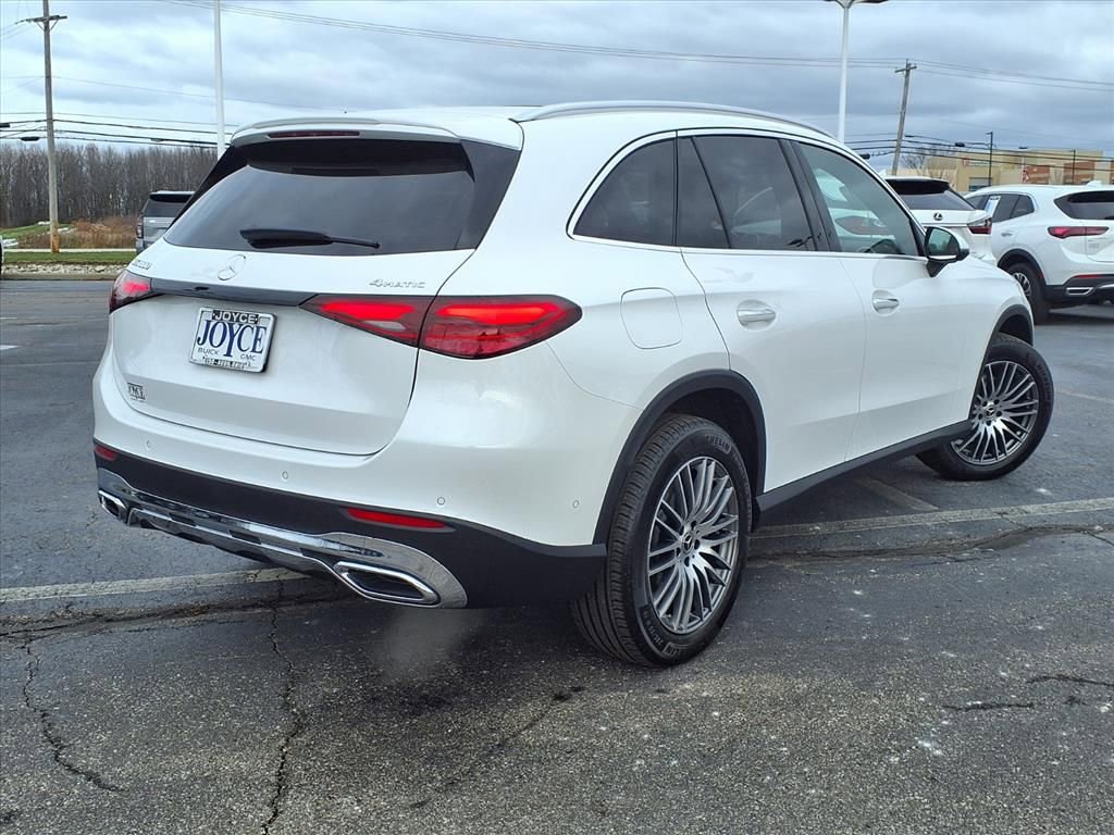 Used 2024 Mercedes-Benz GLC 300 GLC 300 image 31