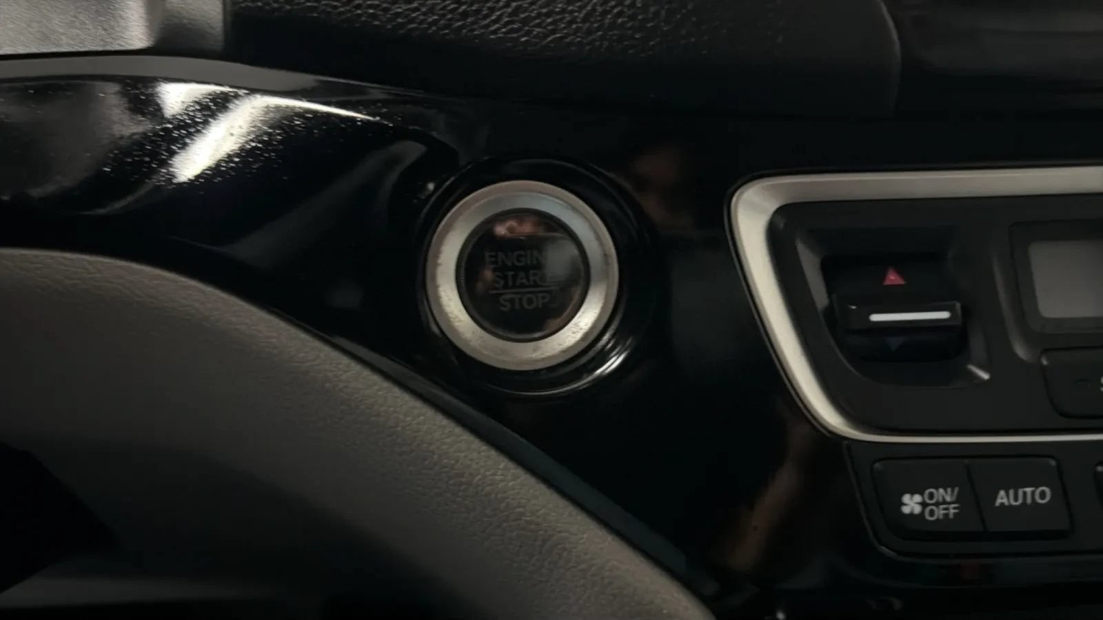 Used 2018 Honda Pilot Elite image 15