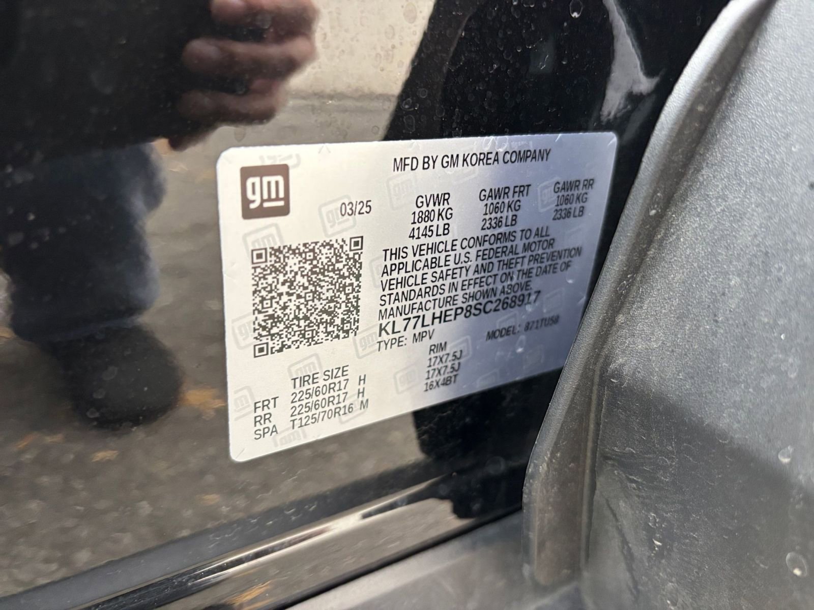 Used 2025 Chevrolet Trax LT w/ LT Convenience Package image 29