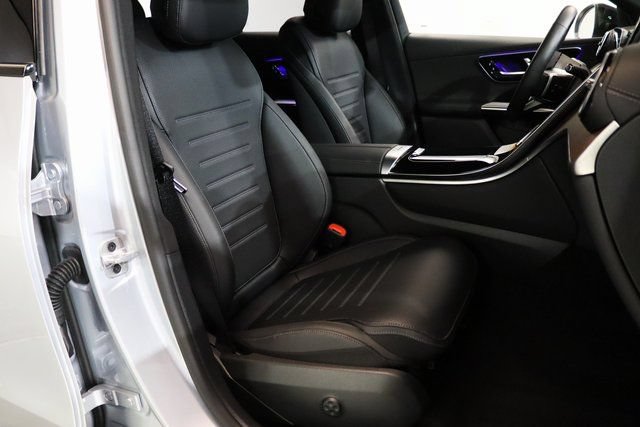 Used 2025 Mercedes-Benz GLC 350e 4MATIC w/ AMG Line image 20
