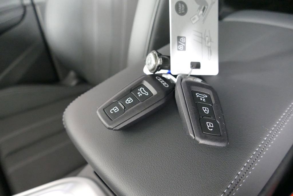 New 2025 Audi Q5 Premium Plus image 20