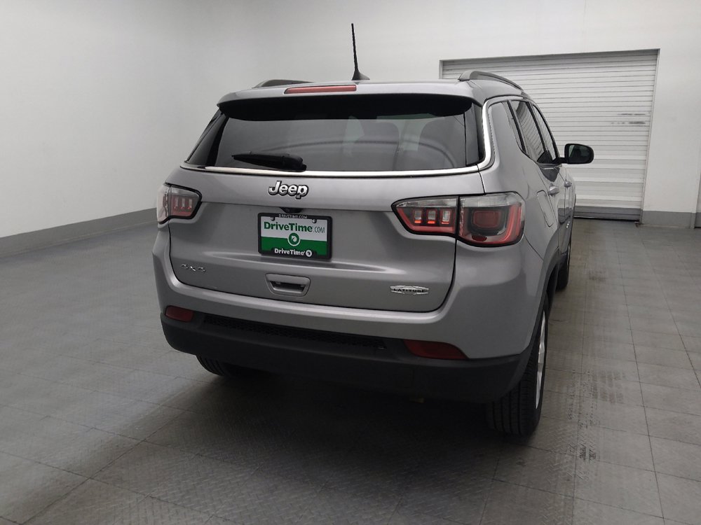 Used 2019 Jeep Compass Latitude w/ Popular Equipment Group AWD/4WD image 7