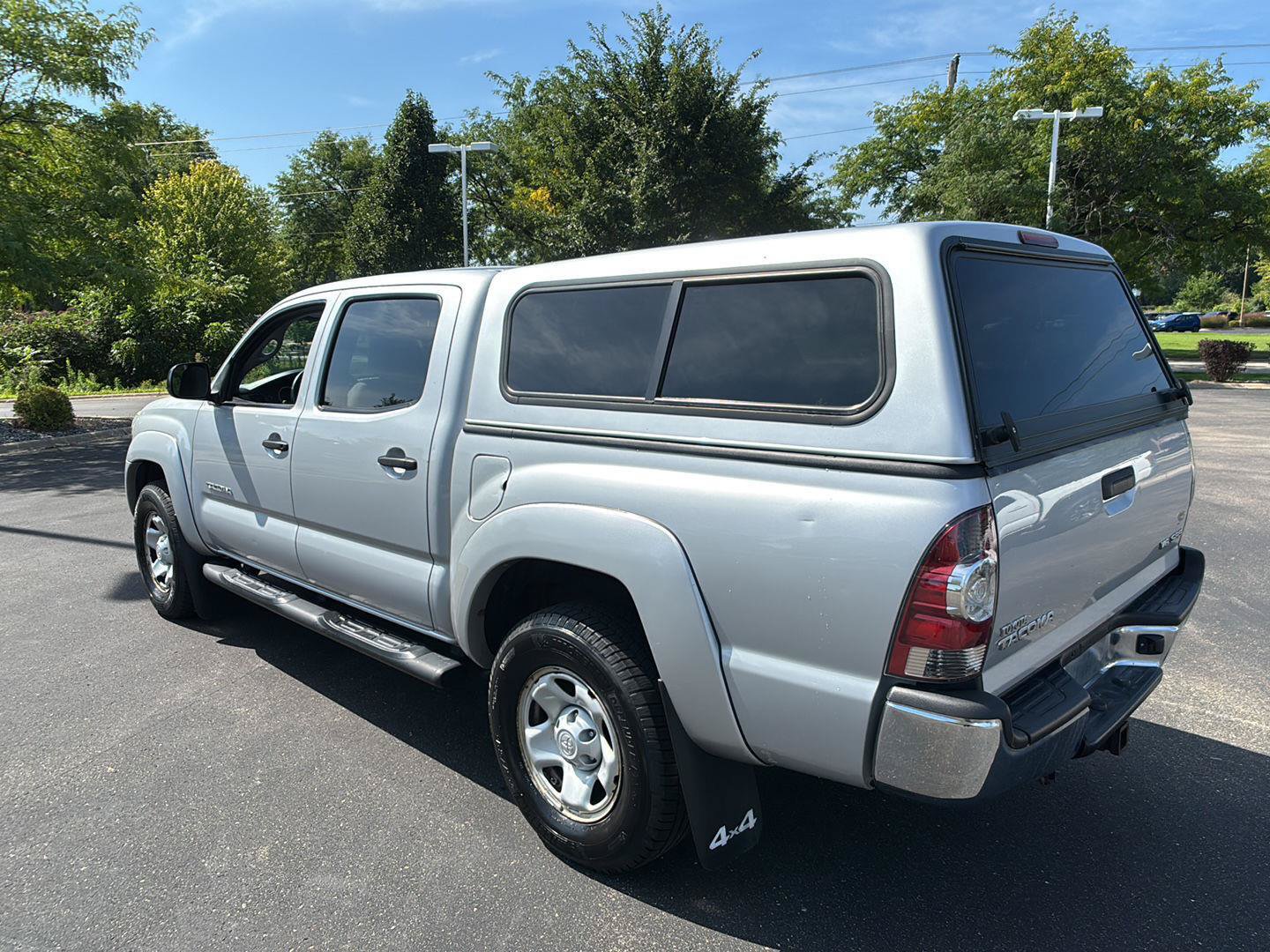 Used 2011 Toyota Tacoma 4x4 Double Cab w/ SR5 Pkg #2 image 15