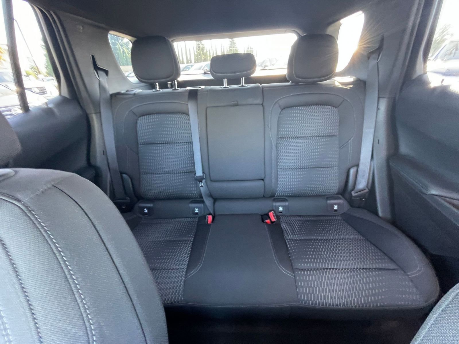 Used 2025 Chevrolet Equinox LT image 37