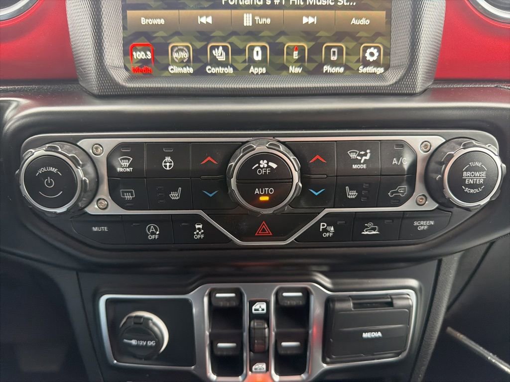 Used 2021 Jeep Gladiator Rubicon w/ Uconnect 4C Nav & Sound Group AWD/4WD image 36