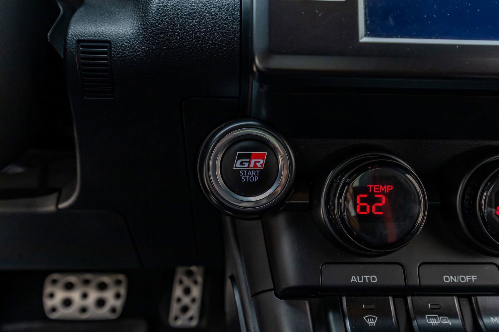 Used 2024 Toyota GR86 TRUENO Edition RWD image 18