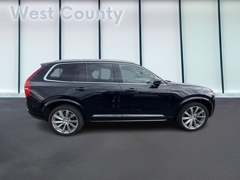 Certified 2023 Volvo XC90 B6 Ultimate AWD/4WD image 2