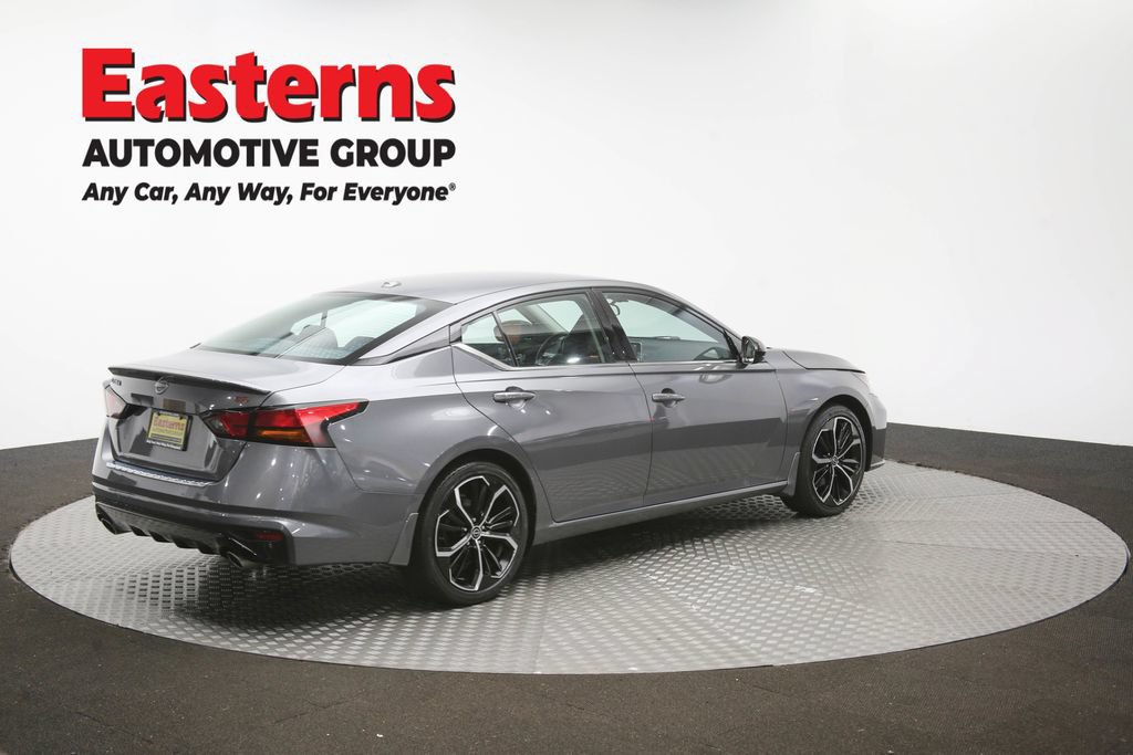 Used 2023 Nissan Altima 2.5 SR FWD image 40