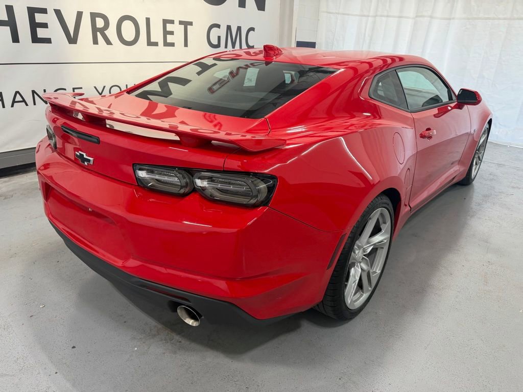 Used 2021 Chevrolet Camaro SS image 19