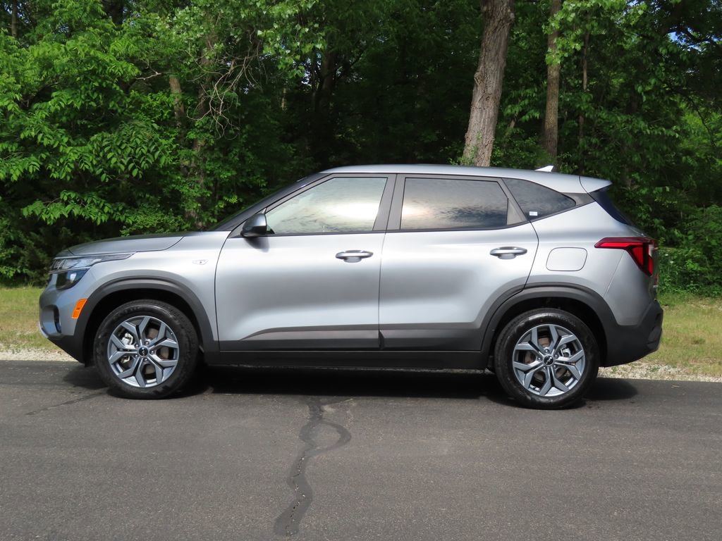Certified 2026 Kia Seltos LX AWD/4WD image 25