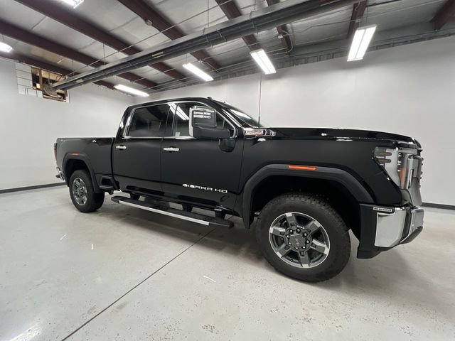 New 2025 GMC Sierra 2500 SLT w/ SLT Premium Package image 9