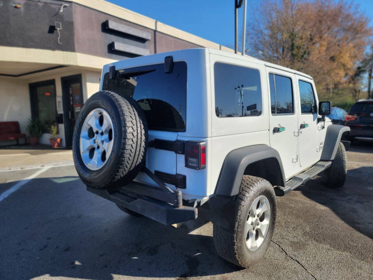 Used 2015 Jeep Wrangler Unlimited Sport w/ Quick Order Package 24S AWD/4WD image 10