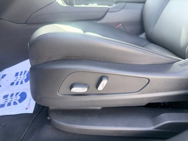 Used 2023 Cadillac XT5 Luxury FWD image 21