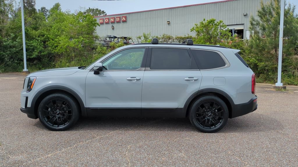 Used 2022 Kia Telluride EX w/ EX Premium Package image 8